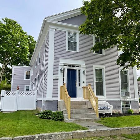 Sunny, Historic 3 Bedroom Townhouse In Downtown Mystic Stonington Exterior photo