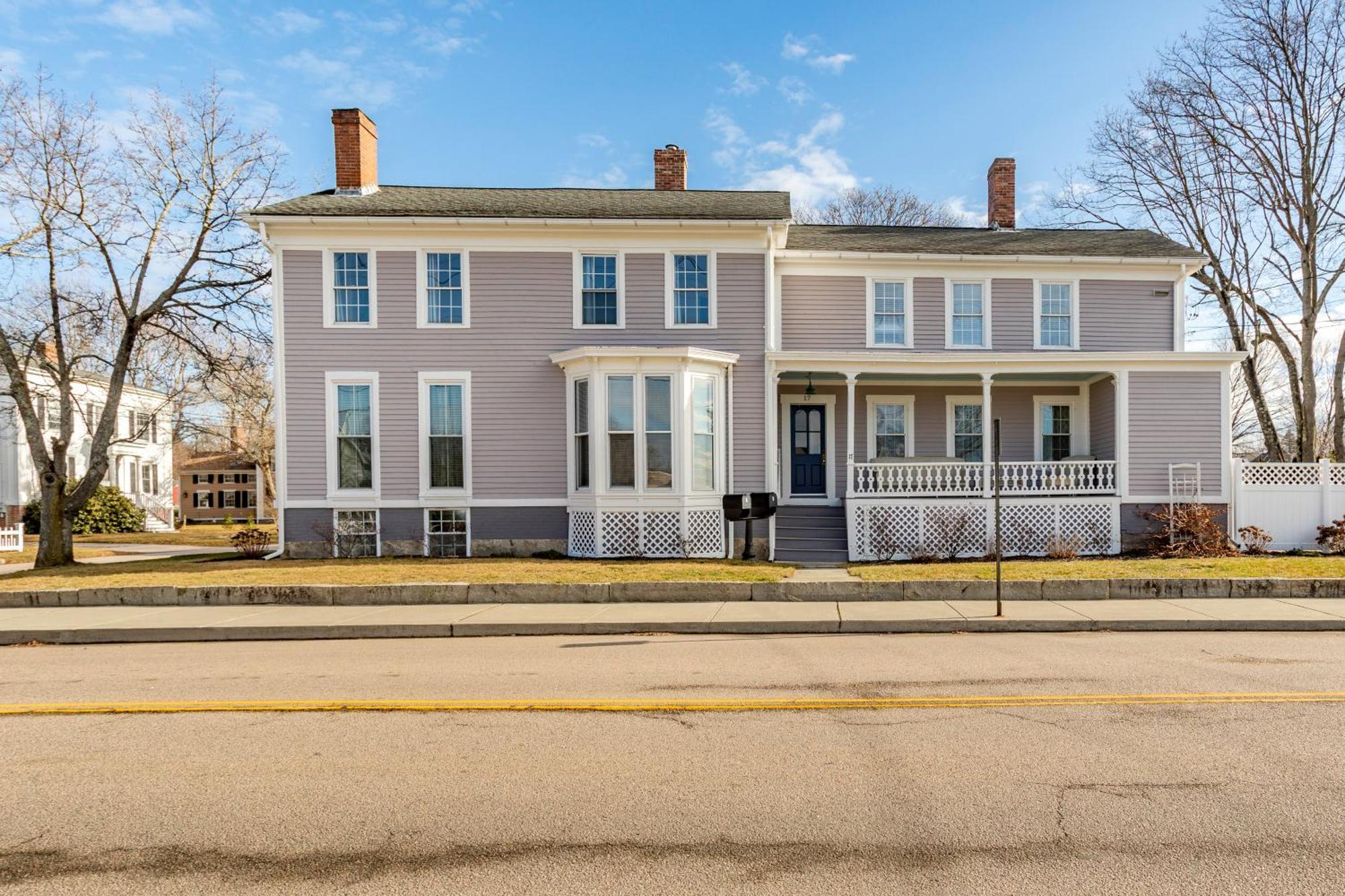 Sunny, Historic 3 Bedroom Townhouse In Downtown Mystic Stonington Exterior photo